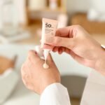 Hydra Different Moisturizing Sunscreen Serum By Pl Skincare (15gm) - Image 3
